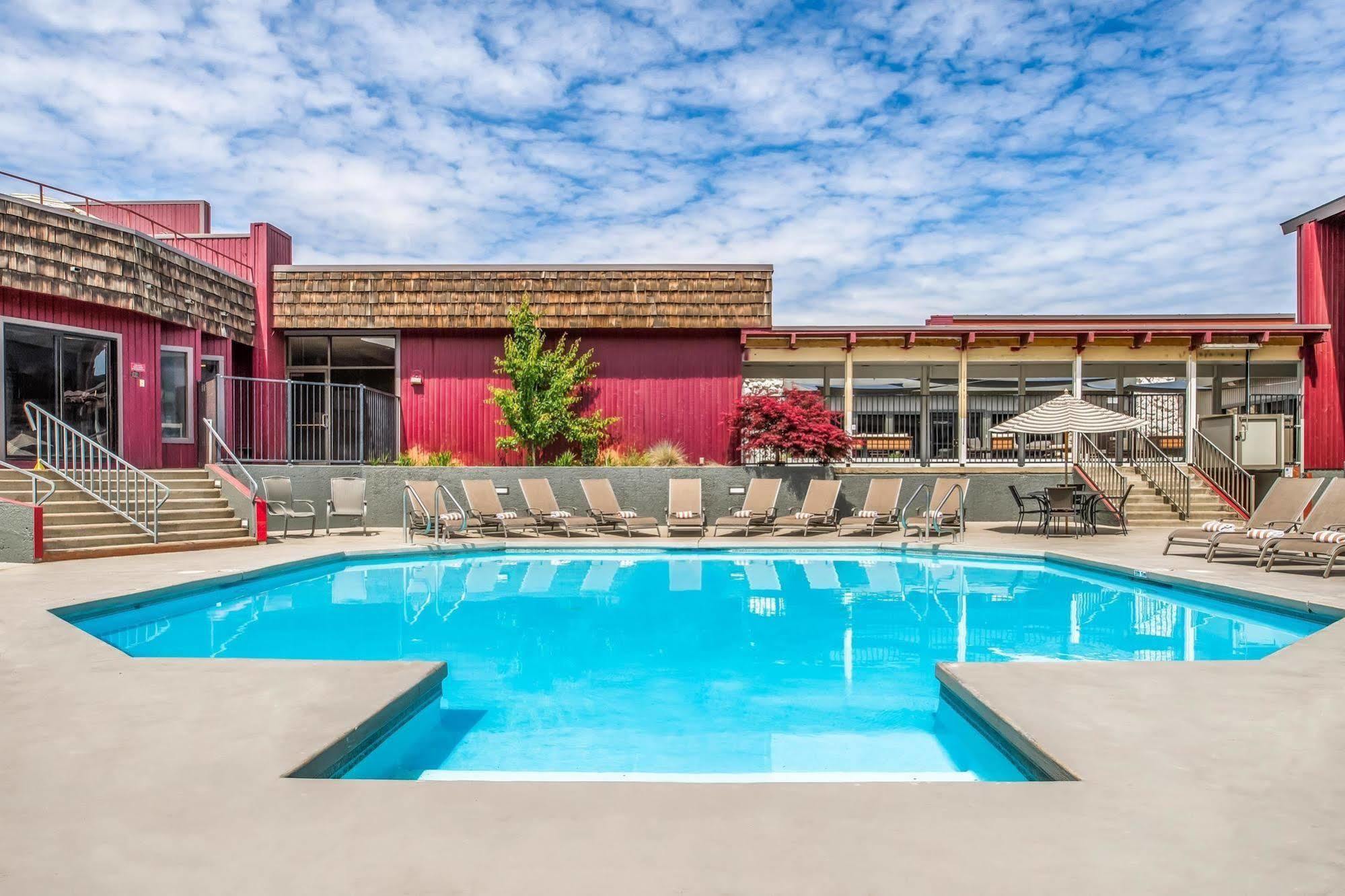 Red Lion Hotel Kennewick Columbia Center Екстер'єр фото