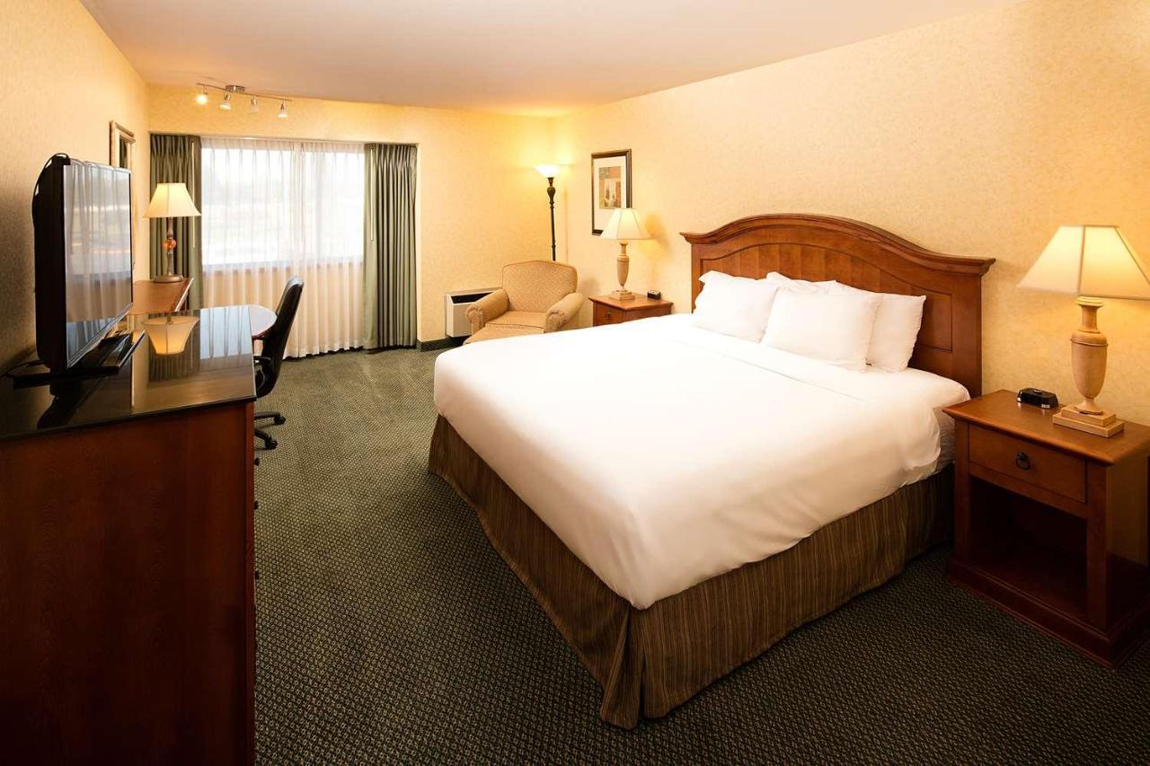 Red Lion Hotel Kennewick Columbia Center Екстер'єр фото